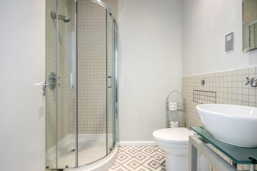 Roomspace Serviced Apartments - Princes House Hove Esterno foto
